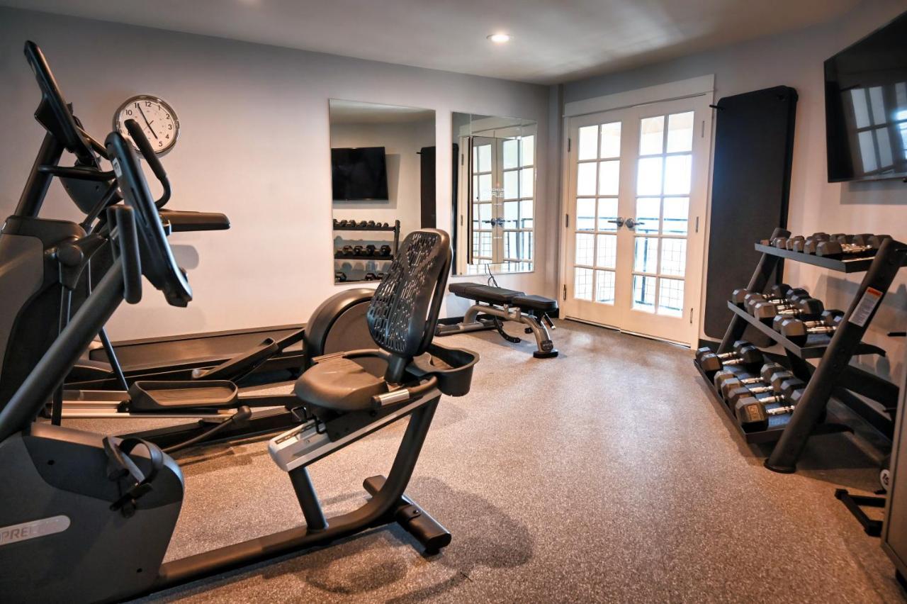 Cannery Pier Hotel & Spa Астория Екстериор снимка